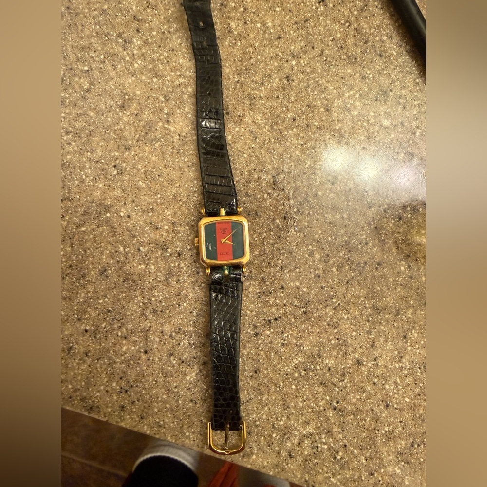Vintage Gucci watch